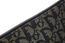 Load image into Gallery viewer, Christian DIor クリスチャンディオール サドル ポーチ ワンショルダーバック MC1021 トロッター柄 ネイビー 美品 中古 54539
