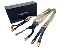 Load image into Gallery viewer, CHANEL シャネル サスペンダー ココマーク ヴィンテージ ゴム レザー ベージュ ゴールド 美品 中古 54574