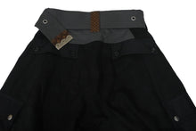 Load image into Gallery viewer, LOUIS VUITTON ルイヴィトン ハイウエストカーゴパンツ RW211B AN1 FKPX74 ブラック グレー シルバー金具 サイズ36 美品 中古 54588