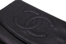 画像をギャラリービューアに読み込む, CHANEL シャネル 三つ折り財布 ココマーク 5番台 ブラック キャビアスキン ゴールド金具 美品 中古 54589