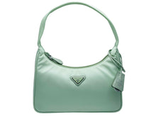 Load image into Gallery viewer, 新品未使用品 PRADA プラダ ハンドバッグ 1NE204 R064 ホーボー ミニバッグ 三角ロゴ金具 グリーン シルバー金具 中古 54617
