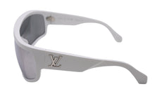Load image into Gallery viewer, LOUIS VUITTON ルイヴィトン サングラス サイクロン スポーツ 22AW 140□00 120 ホワイト Z1742U シルバー金具 美品 中古 54621