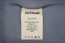 画像をギャラリービューアに読み込む, 極美品 ASTRUM アストルム タンクトップ ノースリーブ グレー コットン ワンポイントロゴ サイズ XXL 中古 54732