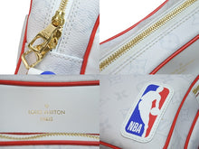 画像をギャラリービューアに読み込む, LOUIS VUITTON ルイ・ヴィトン LVxNBA ショルダーバッグ ナイル メッセンジャーPM ホワイト M45583 ゴールド金具 美品 中古 54742