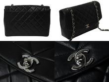 画像をギャラリービューアに読み込む, CHANEL シャネル ダイアナ 中マトラッセ シルバー金具 ショルダーバッグ 4番台 ココマーク ラムスキン ブラック 美品 中古 54803