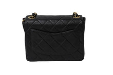 画像をギャラリービューアに読み込む, CHANEL シャネル ミニマトラッセ ショルダーバッグ 7番台 ココマーク ラムスキン ブラック ゴールド 美品 中古 54815