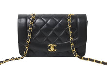 画像をギャラリービューアに読み込む, 極美品 CHANEL シャネル ショルダーバッグ ダイアナ マトラッセ 22cm 4番台 ラムスキン ブラック ゴールド金具 中古 54825