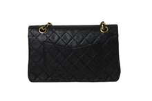 画像をギャラリービューアに読み込む, CHANEL シャネル マトラッセ 25 ショルダーバッグ ダブルフラップ 3番台 ラムスキン ブラック ゴールド 美品 中古 54827