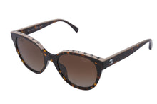 画像をギャラリービューアに読み込む, 極美品 CHANEL シャネル サングラス 1682/S9 バタフライ シェイプ アイウェア 54◻︎20 ブラウン ベージュ シルバー金具 中古 54839