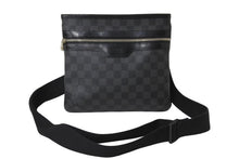 Load image into Gallery viewer, LOUIS VUITTON ルイヴィトン ショルダーバッグ N58028 トマス ブラック ダミエ グラフィット シルバー金具 美品 中古 54842