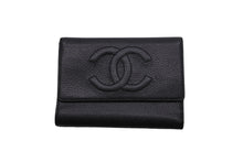 Load image into Gallery viewer, CHANEL シャネル 三つ折り財布 ココマーク 7番台 ブラック キャビアスキン ゴールド金具 美品 中古 54843