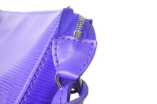 画像をギャラリービューアに読み込む, 新品同様 LOUIS VUITTON ルイヴィトン ハンドバッグ M40822 ポシェット アクセソワール エピ フィグ シルバー金具 中古 54939