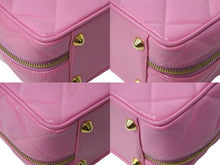 Load image into Gallery viewer, クラウディア期 CHANEL シャネル マトラッセ バニティバッグ 2WAY チェーン ショルダーバッグ パテント 美品 中古 54944
