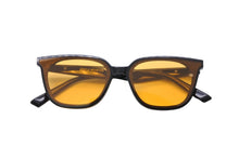 画像をギャラリービューアに読み込む, GENTLE MONSTER ジェントルモンスター サングラス メガネ 63◻︎17-149 プラスチック ブラック オレンジ シルバー 美品 中古 55024
