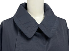 Load image into Gallery viewer, 新品未使用 HERMES エルメス コート ジャケット PT9608 中綿 ネイビー ナイロン コットン シルバー金具 サイズ50 中古 55155