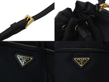 Load image into Gallery viewer, 極美品 PRADA プラダ 巾着 ナイロン 2WAY ショルダーバッグ ゴールド金具 トライアングルロゴ レザー 鞄 中古 55236