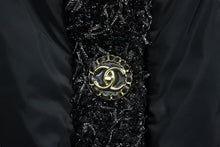 画像をギャラリービューアに読み込む, 新品同様 CHANEL シャネル ジャケット ブルゾン ココマーク ブラック ポリアミド ツイード 38 P60016V45660 中古 55268