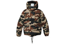 Load image into Gallery viewer, MONCLER モンクレール ダウンジャケット ダウン LIORAN GIUBBOTTO オリーブ カーキ 迷彩 2 B2091419520557967 良品 中古 55286