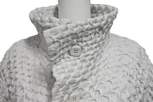 画像をギャラリービューアに読み込む, 極美品 ISSEY MIYAKE イッセイミヤケ ジャケット 3D スチームストレッチ 2016AW ホワイト サイズ3 IM63-FA001-11 中古 55290