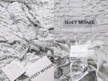 画像をギャラリービューアに読み込む, 極美品 ISSEY MIYAKE イッセイミヤケ ジャケット 3D スチームストレッチ 2016AW ホワイト サイズ3 IM63-FA001-11 中古 55290