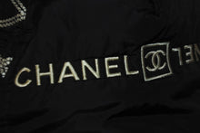 画像をギャラリービューアに読み込む, CHANEL シャネル スポーツライン キャップ 帽子 ココマーク ブラック ホワイト ドレイク M ナイロン 美品 中古 55408