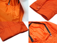 Load image into Gallery viewer, PRADA プラダ ブルゾン ベスト ナイロンジャケット 2WAY オレンジ サイズM SC560 S212 1WQ9 美品 中古 55421