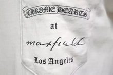 画像をギャラリービューアに読み込む, CHROME HEARTS クロムハーツ 半袖 Ｔシャツ マックスフィールドダガーバックプリントサイズ S ホワイト 良品 中古 55427