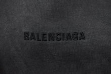 Load image into Gallery viewer, 極美品 BALENCIAGA バレンシアガ パーカー WARDROBE 21AW オーバーシルエット グレー 600583 サイズXS シルバー金具 中古 55430