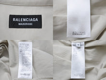 画像をギャラリービューアに読み込む, 極美品 BALENCIAGA バレンシアガ 21AW バーコードロゴ オーバーサイズ 長袖シャツ グレー 662982 サイズ38 中古 55433