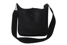Load image into Gallery viewer, 極美品 HERMES エルメス エブリン1GM ショルダーバッグ ブラック □J刻印 トリヨンクレマンス 斜め掛け Hロゴ 中古 55470