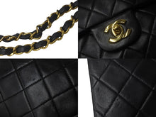 Load image into Gallery viewer, CHANEL シャネル マトラッセ25 ショルダーバッグ ダブルフラップ 2番台 ラムスキン ブラック ゴールド金具 美品 中古 55484