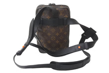 Load image into Gallery viewer, LOUIS VUITTON ルイヴィトン ショルダーバッグ モノグラム・ソーラーレイ ユティリティ・サイドバッグ M44477 美品 中古 55548