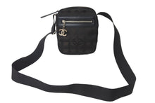 Load image into Gallery viewer, CHANEL シャネル ニュートラベルライン ショルダーバッグ 10番台 ココマーク ロゴ 斜め掛け シルバー金具 ブラウン 美品 中古 55551