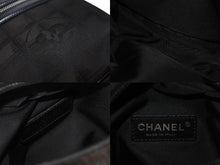 Load image into Gallery viewer, CHANEL シャネル ニュートラベルライン ショルダーバッグ 10番台 ココマーク ロゴ 斜め掛け シルバー金具 ブラウン 美品 中古 55551