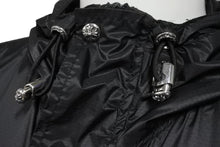 画像をギャラリービューアに読み込む, CHROME HEARTS クロムハーツ ナイロンジャケット フードジャケット レースストッパー ブラック SV925 サイズS美品 中古 55552