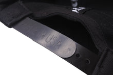 画像をギャラリービューアに読み込む, CHROME HEARTS クロムハーツ Vertical Logo Hat ベースボールキャップ キャップ シルバー ブラック 美品 中古 55561