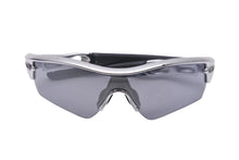 画像をギャラリービューアに読み込む, Oakley オークリー USA製 RADAR PATH アジアンフィット レーダーパス サングラス シルバー 美品 中古 55583