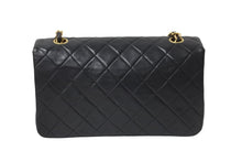 Load image into Gallery viewer, CHANEL シャネル ショルダーバッグ マトラッセ 23 シングルフラップ チェーンショルダーバッグ 1番台 ゴールド金具 美品 中古 55633
