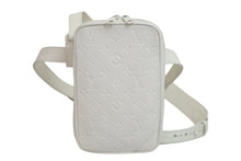 画像をギャラリービューアに読み込む, LOUIS VUITTON ルイヴィトン M53297 ユティリティ サイドバッグ カーフ POWDER WHITE WHITE トリヨン モノグラム CA5118 中古 55691