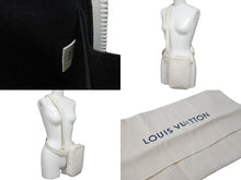 画像をギャラリービューアに読み込む, LOUIS VUITTON ルイヴィトン M53297 ユティリティ サイドバッグ カーフ POWDER WHITE WHITE トリヨン モノグラム CA5118 中古 55691