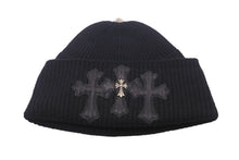 画像をギャラリービューアに読み込む, 新品未使用 CHROME HEARTS クロムハーツ ニットキャップ ニット帽 クロスパッチ セメタリー クロスパッチ シルバー 中古 55815