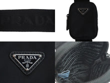 Load image into Gallery viewer, PRADA プラダ 三角ロゴ ショルダーバッグ ロングショルダーバッグ リナイロン シルバー金具 美品 中古 55828