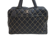 画像をギャラリービューアに読み込む, CHANEL シャネル ワイルドステッチ ボストンバッグ ココマーク ブラック 6番台 ロゴ ロック付き 鞄 手持ち かばん 中古 55841