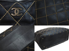 画像をギャラリービューアに読み込む, CHANEL シャネル ワイルドステッチ ボストンバッグ ココマーク ブラック 6番台 ロゴ ロック付き 鞄 手持ち かばん 中古 55841