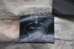 PRADA プラダ 半袖シャツ 16AW アーカイブ Impossible True Love ホワイト マルチカラー サイズ38 美品 中古 55849