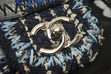 画像をギャラリービューアに読み込む, 極美品 CHANEL シャネル ショルダーバッグ パッチワーク マルチカラー ブルー ツイード デニム シルバー金具 21番台 中古 55862