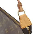 Load image into Gallery viewer, LOUIS VUITTON ルイヴィトン モノグラム ポシェット アクセソワール アクセサリーポーチ アクセポ 旧型 M51980 美品 中古 55869
