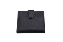 画像をギャラリービューアに読み込む, CHANEL シャネル 三つ折り財布 ココマーク 6番台 2000年 キャビアスキン ブラック ゴールド金具 レディース 美品 中古 55910