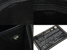 画像をギャラリービューアに読み込む, CHANEL シャネル ハンドバッグ 復刻トート A01804 ココマーク キャビアスキン ブラック シルバー金具 美品 中古 55926
