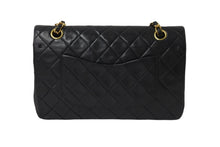 画像をギャラリービューアに読み込む, CHANEL シャネル マトラッセ Wフラップ チェーン ショルダーバッグ 2番台 ゴールド金具 ココマーク ロゴ 中古 55964